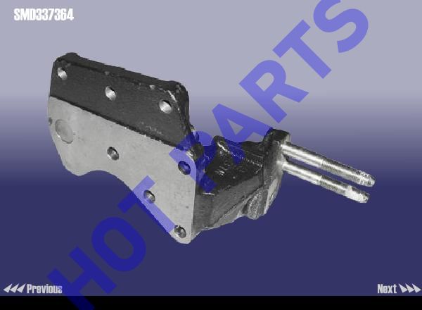 BRACKET -ENGINE RH